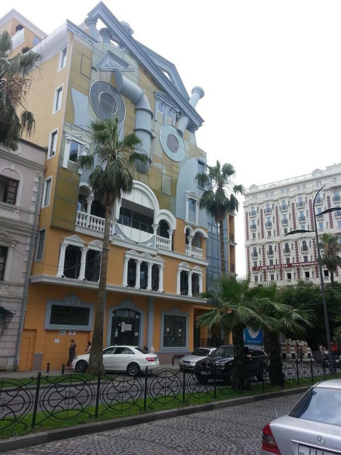 Apartment Gio Batumi Exterior photo